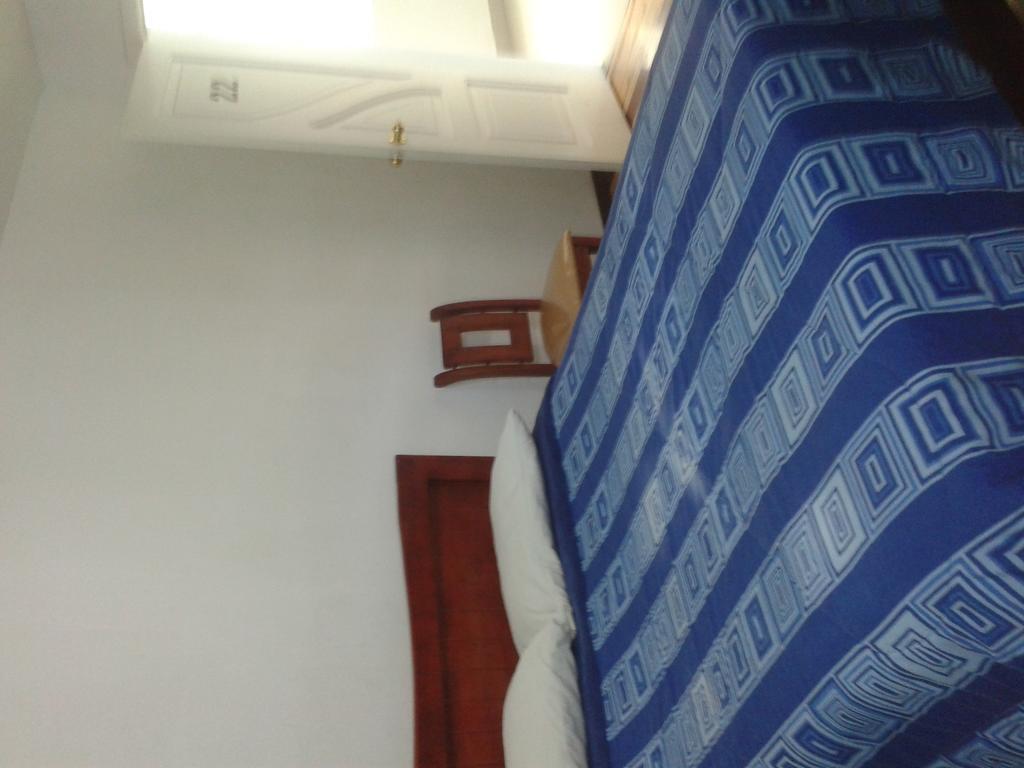 Hotel Ventura Riobamba Quarto foto